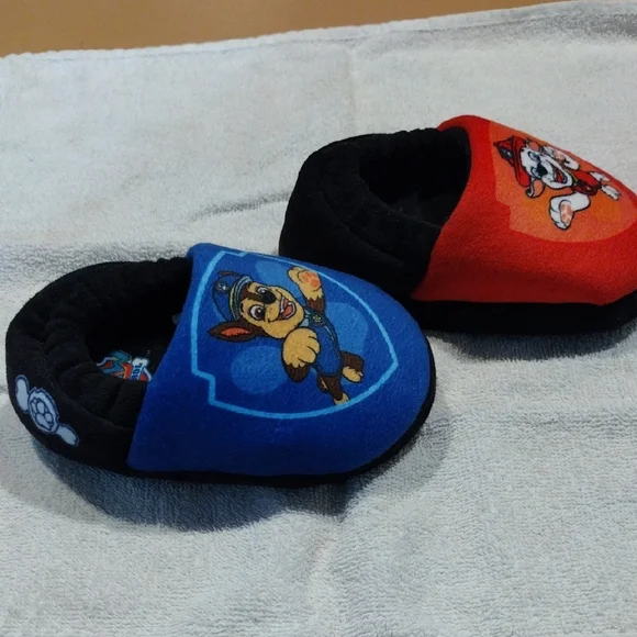 Paw Patrol Blue and Red Slippers - Picture 3 of 3